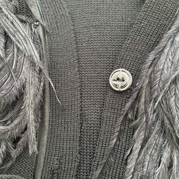 Vintage Giorgio Armani sweater - Picture 8 of 12